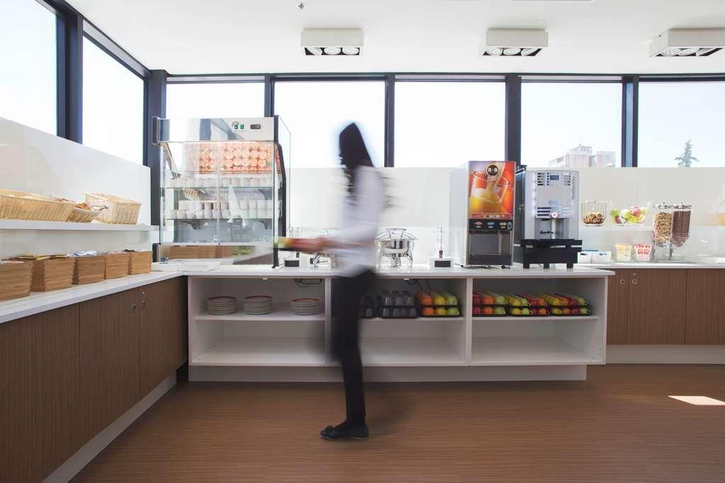 B&B Hotel Milano Sesto Marelli Sesto San Giovanni Restaurant bilde